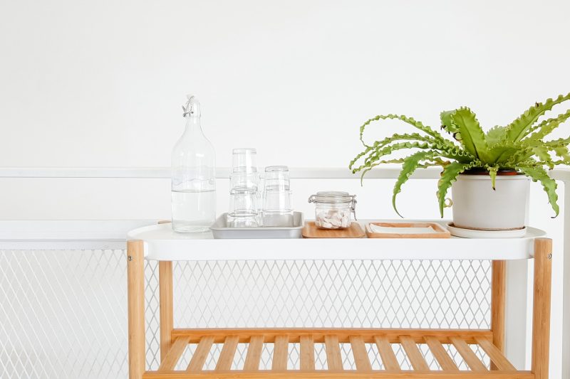 apartment-beverage-bottle-544112.jpg